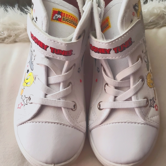 BACK TO SCHOOL /LOONEY TUNES GRAPHIC UNISEX TODDLERS HI TOP TENNIS SHOES (NWT) - Picture 2 of 8